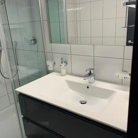 Apartment Seeblick Henle *